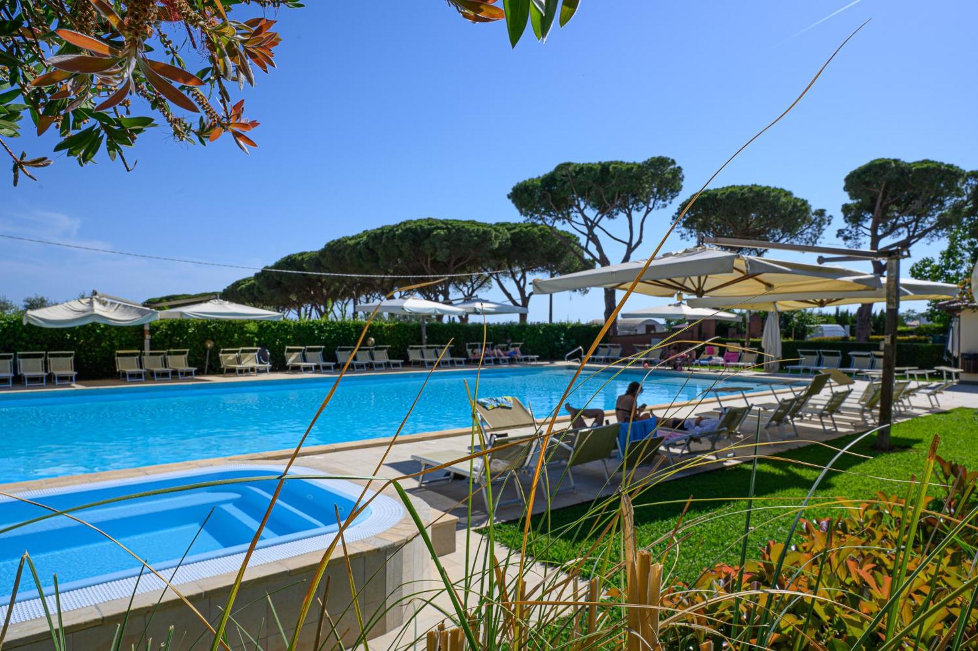 Resort Capalbio Buitenkant foto